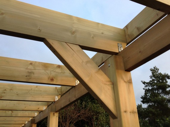 zoom sur la structure du carport bois